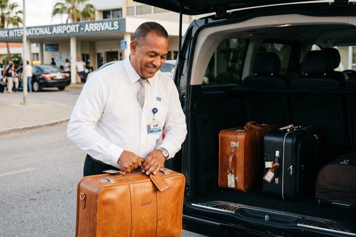 Aruba: AUA Airport Private Transfer ⇄ Oranjestad/Noord Center