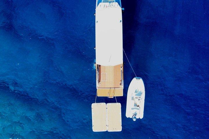 From Rhodes: Small-Group Cruise with Lunch & Drinks