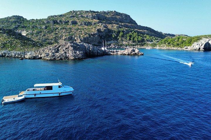 From Rhodes: Small-Group Cruise with Lunch & Drinks