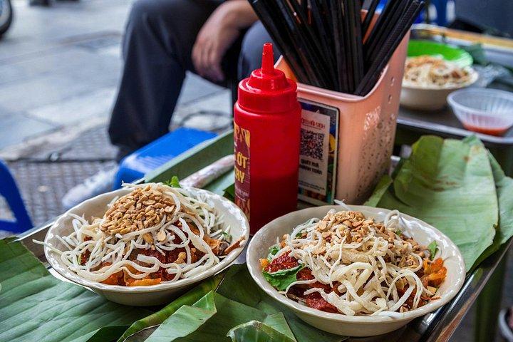 ハノイからホーチミンへの8日間の食と文化の冒険
