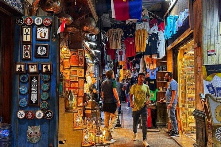 Passeio noturno privado do Cairo com jantar