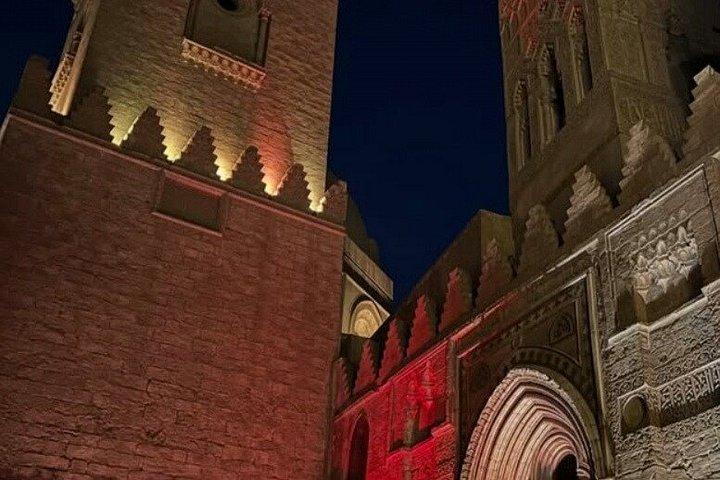 Passeio noturno privado do Cairo com jantar