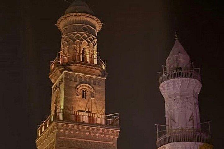 Passeio noturno privado do Cairo com jantar