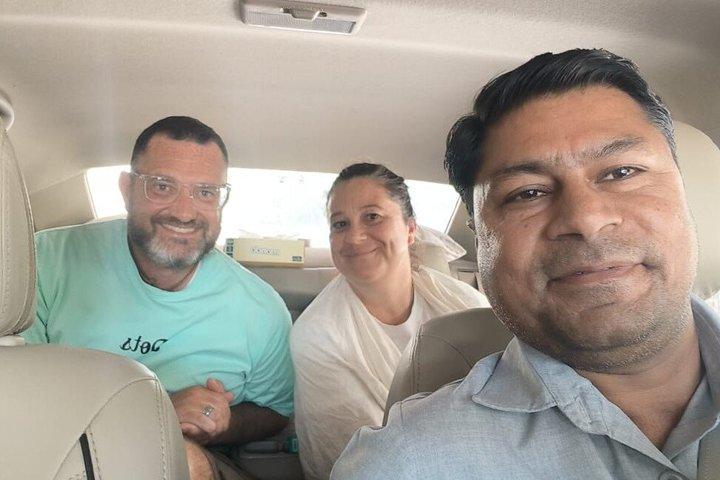 Transfer privado Do Aeroporto de Kolkata para o Hotel