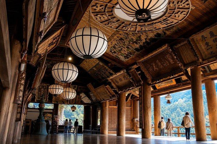 大阪/奈良発：10時間 古都寺院プライベートカーツアー