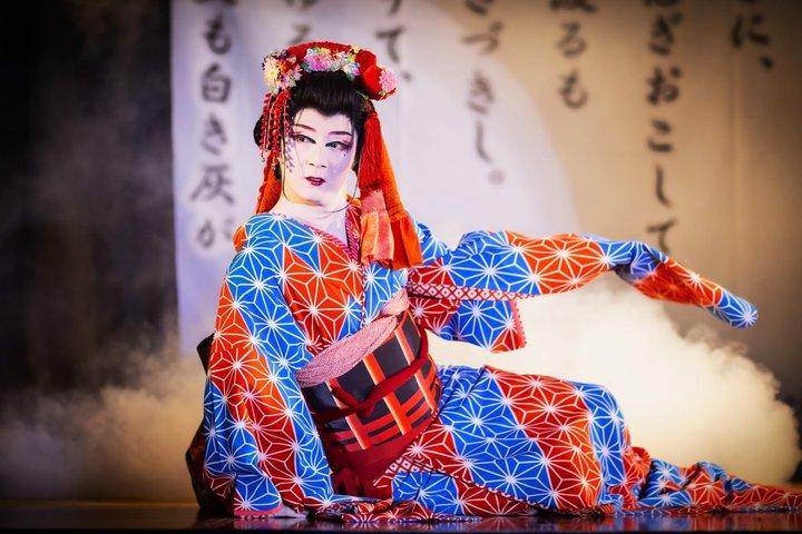 Tokyo Asakusa : Spettacolo guidato di cabaret Giapponese (Taishu Engeki)