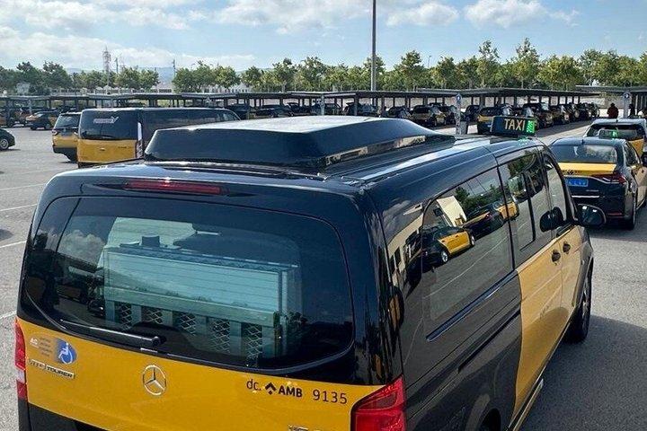 Barcelona Private Taxi Transfer Hotel to Cruise Port