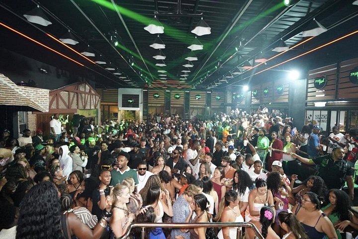 Drink Point Nightlife Experience with Private Transportation