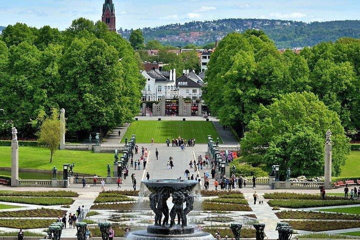 Passeggia e scopri Oslo Frogner Park