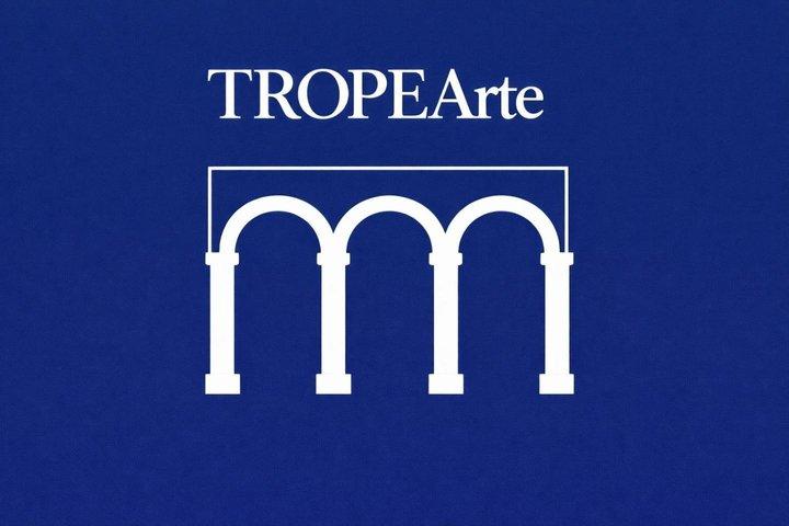 TROPEArte デイパス：トロペアのアーチ群に囲まれたクリエイティブな一日