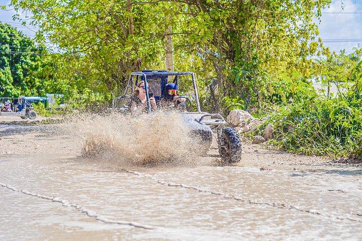 プンタカナでのバギーとATVツアー