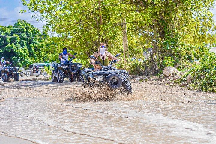 プンタカナでのバギーとATVツアー