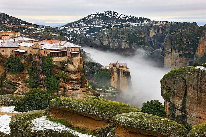 Meteora Full Day Private Tour from Athens including Lunch