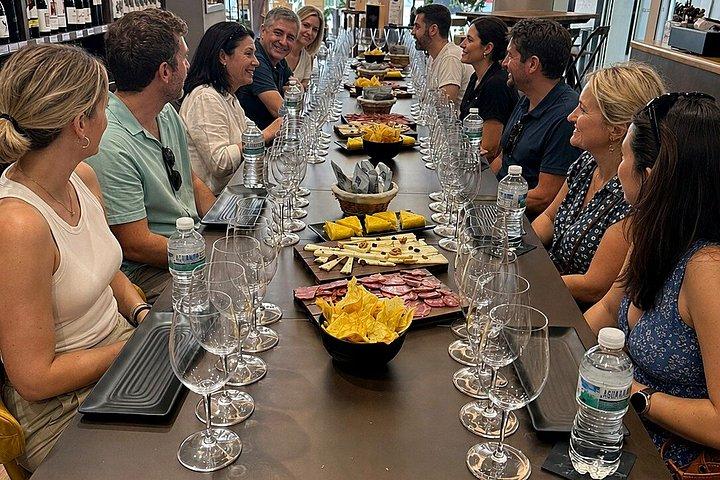 マラガ・アンダルシアワイン試飲会：5つのワインと地元料理