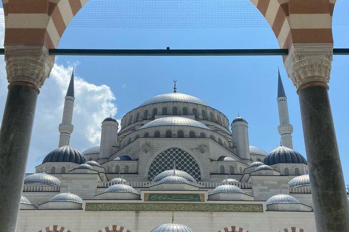 Full Day Istanbul Highlights Panoramas in Europe and Asia
