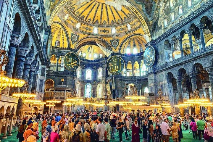 Full Day Istanbul Highlights Panoramas in Europe and Asia
