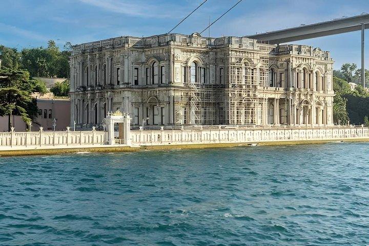 Full Day Istanbul Highlights Panoramas in Europe and Asia