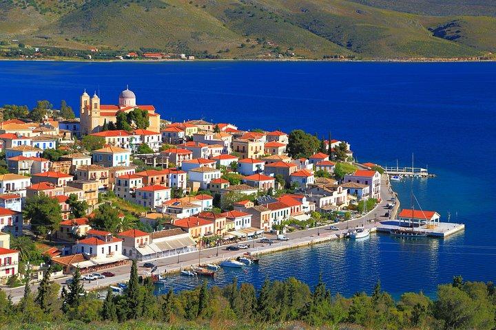 Delphi, Itea, Galaxidi full day private tour from Athens