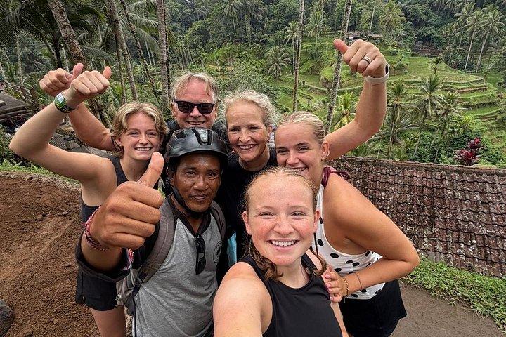 Elcykeltur i Ubud