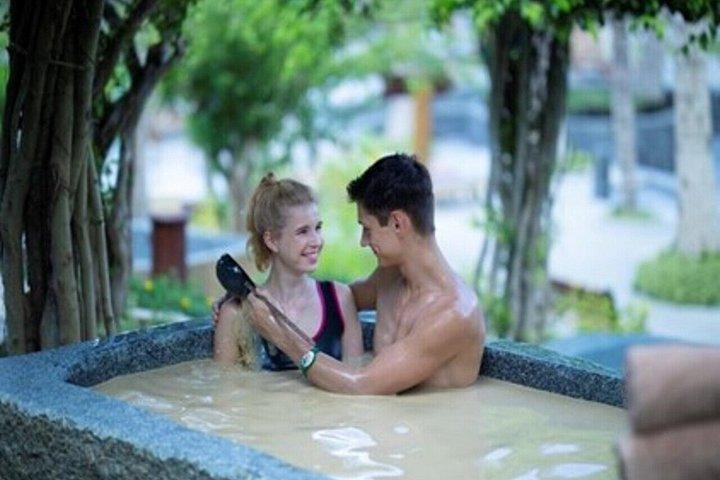 ニャチャン3 - ホンタムマッドバス、カヌー、水泳付きアイランドツアー