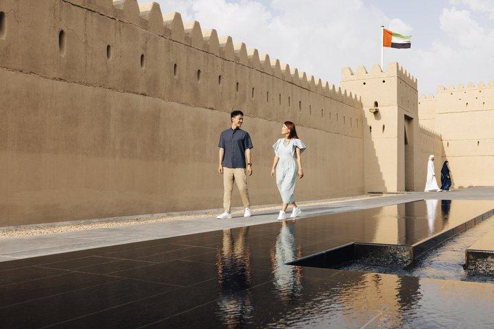 Tour de día completo por la ciudad de Al Ain con almuerzo