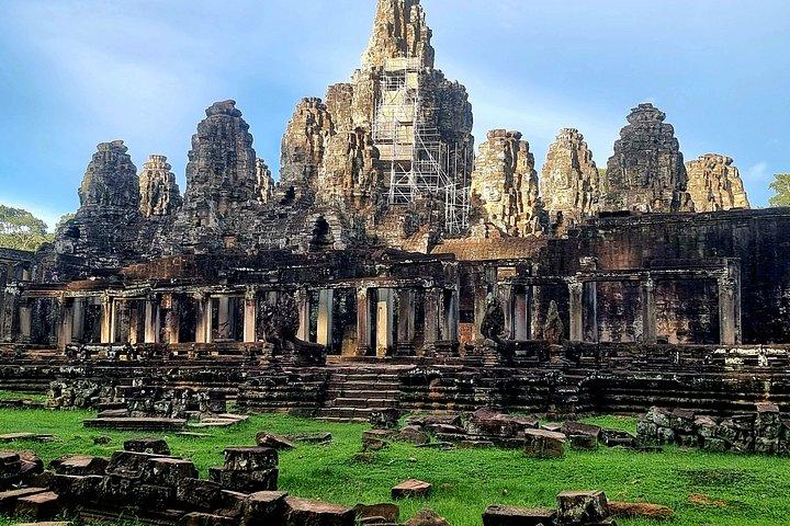 Angkor Wat Highlights Full-Day Tour