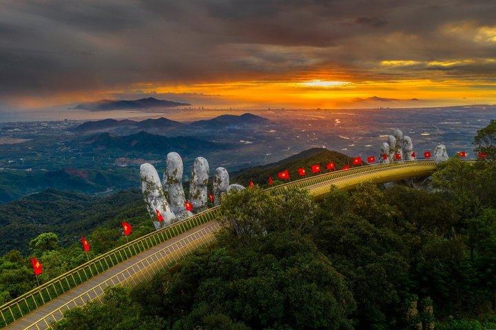 ダナンからバナヒルズとゴールデンブリッジへのプライベート日帰り旅行