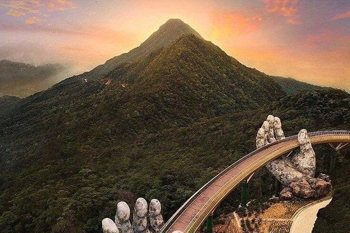 ダナンからバナヒルズとゴールデンブリッジへのプライベート日帰り旅行