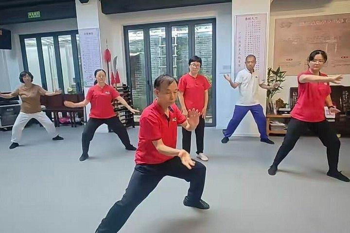 Private Guangzhou Lion Dance Workshop Dim Sum& Tai Chi Experience