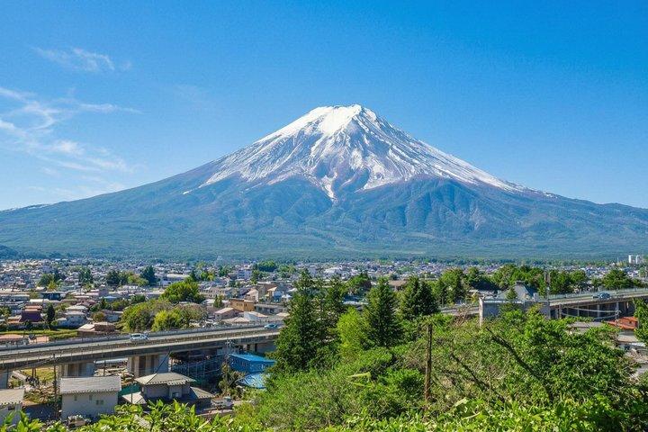 富士山と河口湖パノラマロープウェイ日帰り