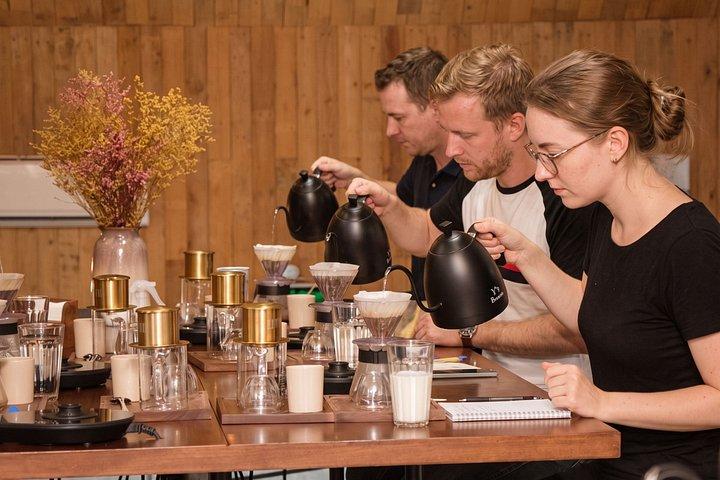 ハノイスペシャルティコーヒー＆ティークラフト体験