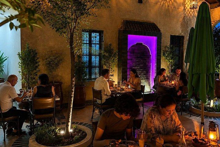 マラケシュ・ガレ・デ・ラ・メディナ1924博物館とモロッコ料理