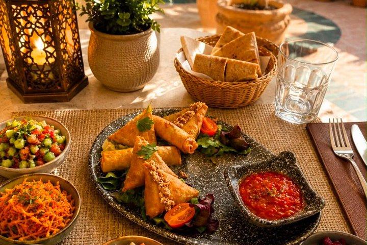 マラケシュ・ガレ・デ・ラ・メディナ1924博物館とモロッコ料理