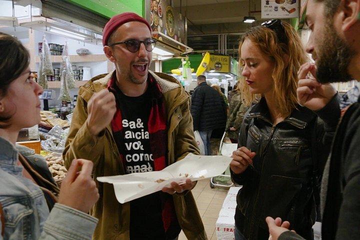 バチカン・フードツアー＆トリオンファーレ市場：ローマの食の秘密