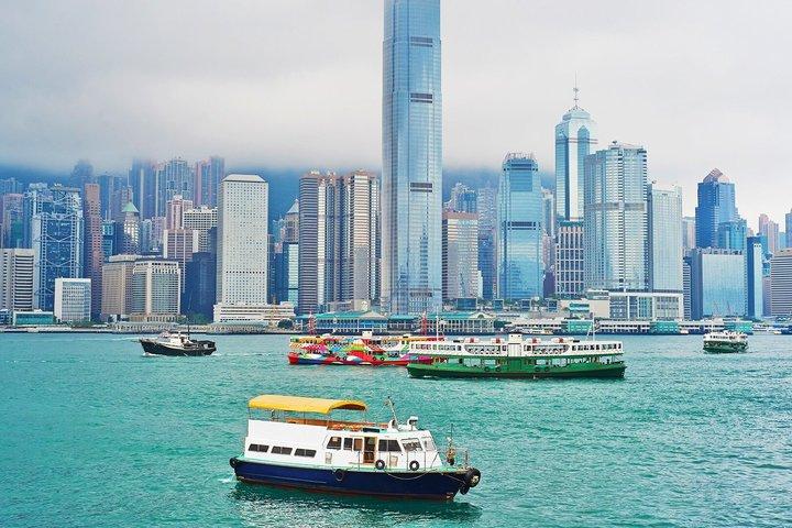 Hong Kong Tour, Victoria Harbour Dinner Cruise & TurboJet Transfers from Macau