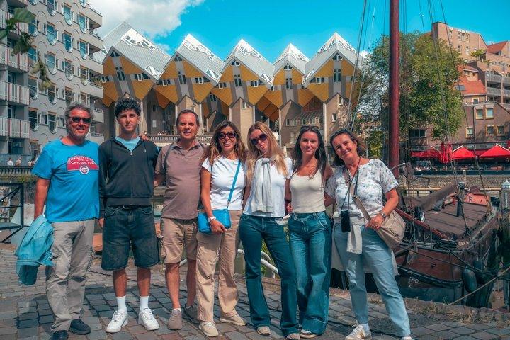 ロッテルダム市内散策（イタリア語またはスペイン語、現地ガイド付き）
