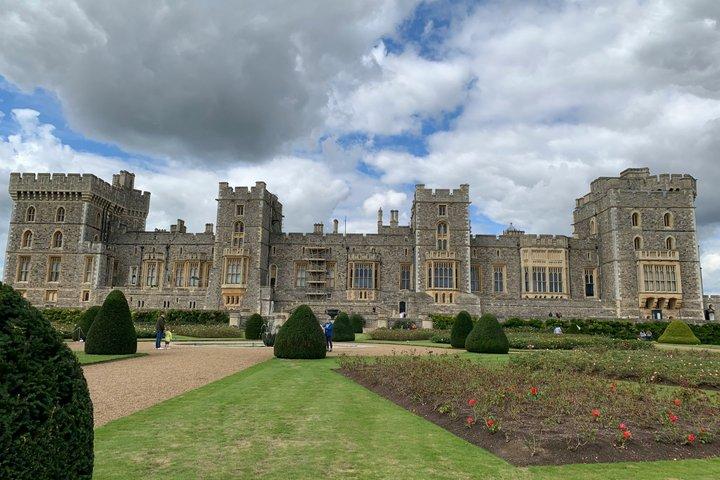 Privéchauffeur Rondleidingen Windsor Castle en Stonehenge