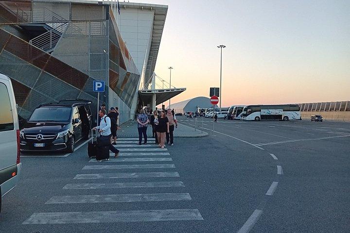 Rome to Civitavecchia port - Private Transfer