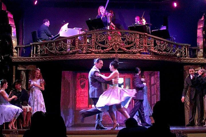 Palacio Tango: Tango Show at the Piazzolla Theater with Dinner