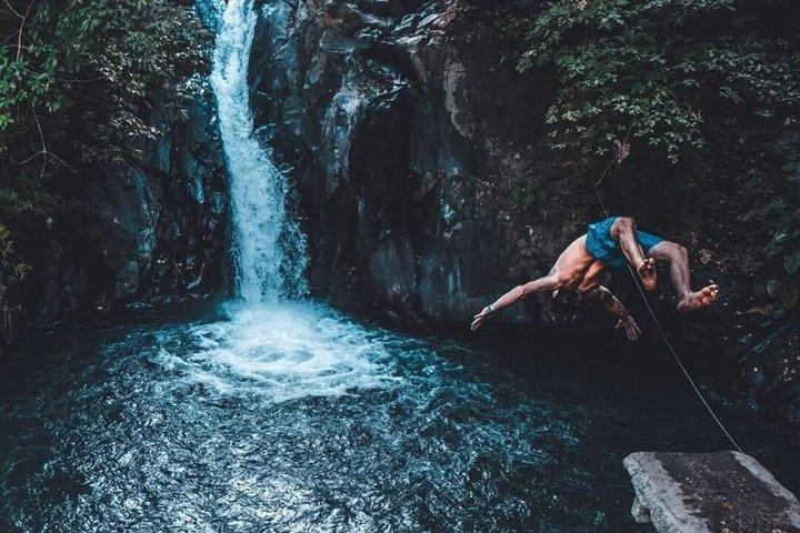 Aling Aling Wasserfall Tour Pakete