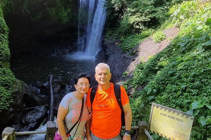 Aling Aling Wasserfall Tour Pakete
