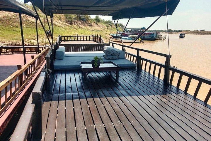 シェムリアップからバッタンバンまでの遊覧船の旅