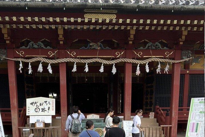 東京プライベート浅草散策ツアー浅草寺抹茶とおもち