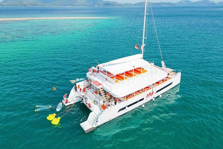 Pattaya 3 Islands Beach and Sea with Sunset Party by Catamaran