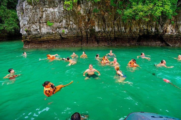 Phi Phi Inseln Maya Bay Entdeckungstour ab Phuket