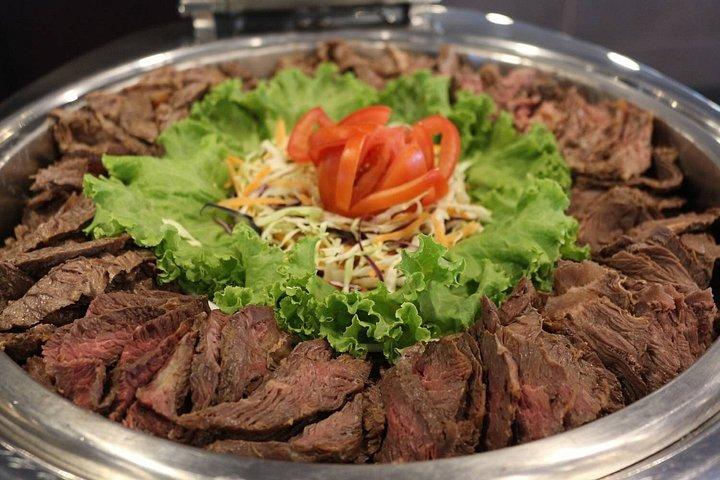 ビュッフェ＆キャバレーショー付きパタヤオーシャンスカイフローティングダイニング