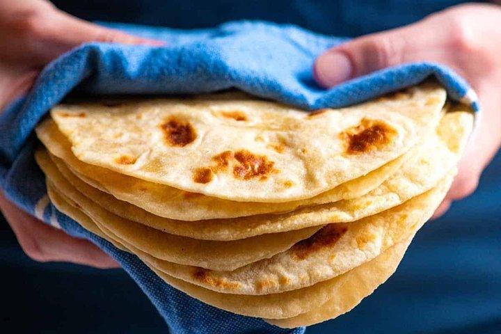 Fun Tortilla Salsa and Guacamole Cooking Class in Baltimore