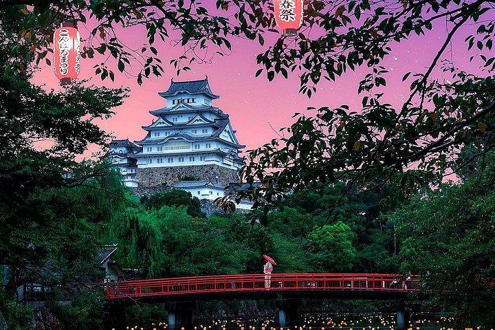 Private Day Trip to Himeji Castle and Akashi