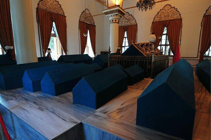 Bursa Heritage: Grand Mosque, Cumalikizik & Uludag Full Day Tour