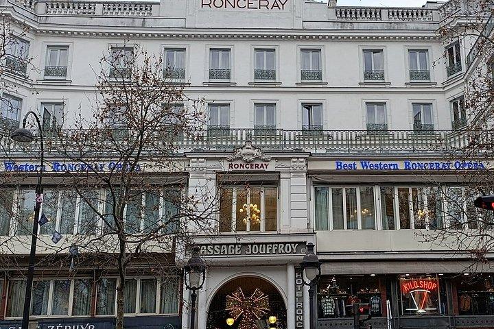 パリの秘密の地下通路とBNFオーバルルームウォーキングツアー
